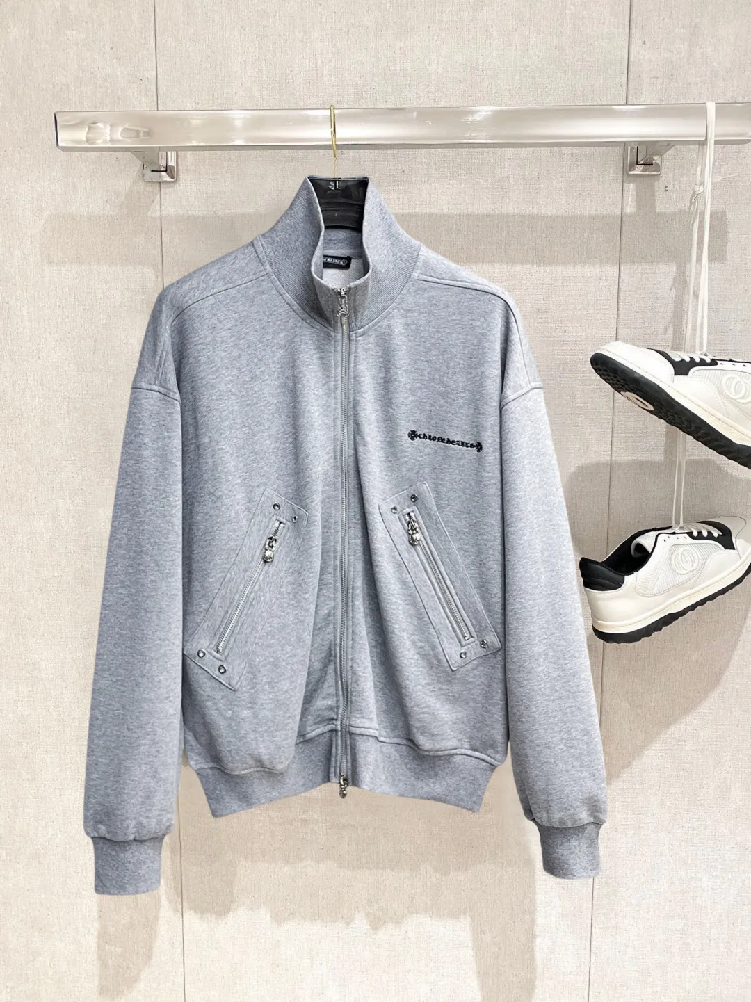 Same Style， ， 2026 New Arrival ，Original Premium Breathable ， ， ， Quality。 ， Sizes：M～3XL